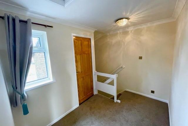 3, Star Street, Wolverhampton photo 2