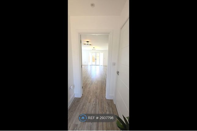 Albertine Road, Langley, Maidstone, Kent photo 2