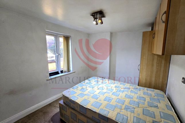 23A, Upton Park, Slough photo 3