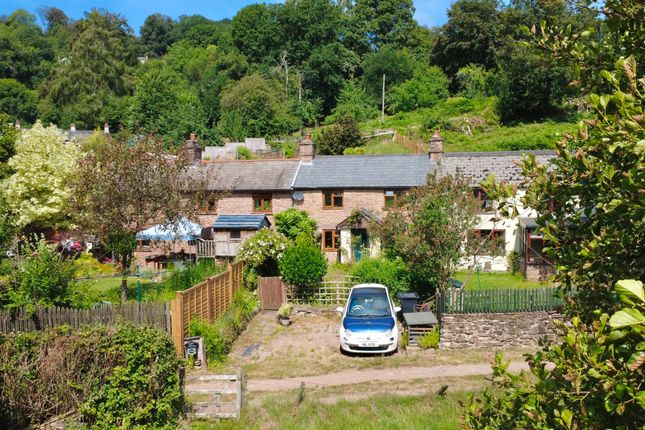 2-bed house on Middle Cottage, Blakeney, £250,000