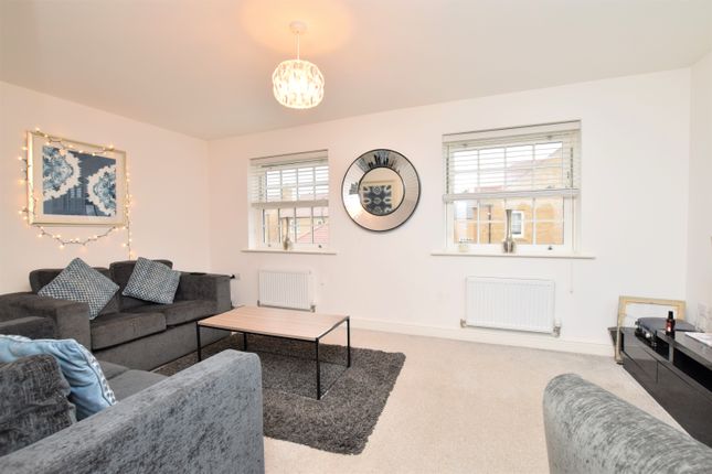 End terrace house for sale in Carnaile Road, Huntingdon
