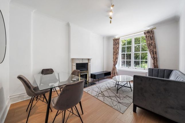 Flat for sale in Grove End House, St. John's Wood