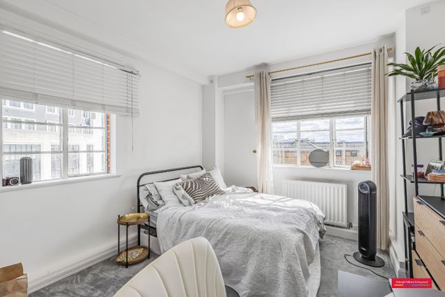 64 Westbourne Court,, Orsett Terrace, London photo 2