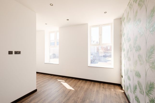Flat 27, Standish Court, Chorley photo 3