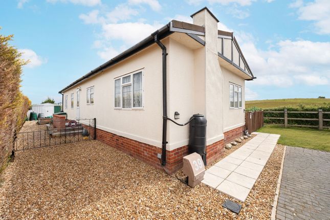 2-bed caravan on 39 Parklands Green Lane Estate, Fakenham, £150,000