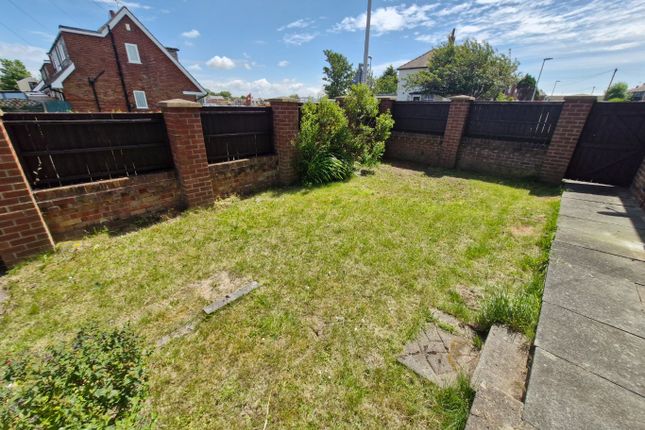 43, Kylemore Avenue, Blackpool photo 5