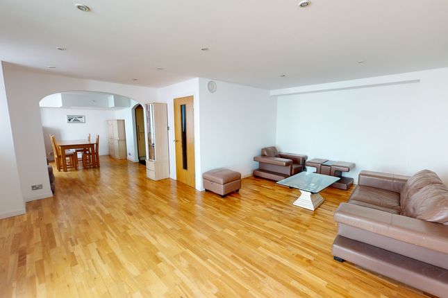 Thumbnail Flat to rent in Sydney Road, Enfield