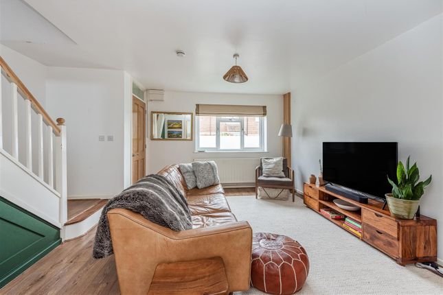 5, Wheeler Close, Whitchurch photo 3