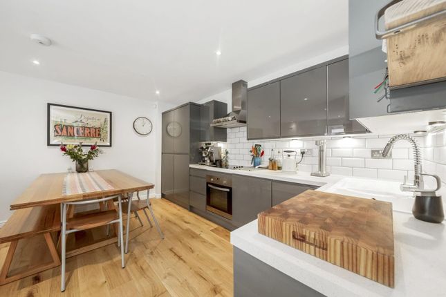 Thumbnail Flat for sale in Westow Street, Crystal Palace, London