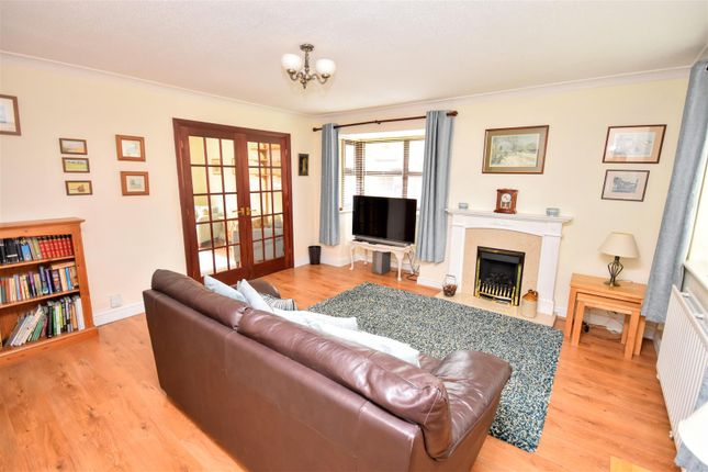 Detached house for sale in Lovent Drive, Leighton Buzzard