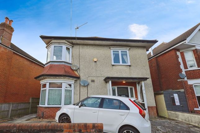Flat for sale in Linwood Road, Winton, Bournemouth