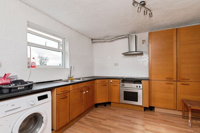 1, Hillcrest Avenue, Essex photo 2