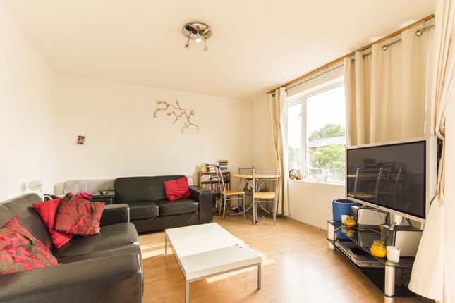 Morris House Clapham London Sw4 3 Bedroom Flat To Rent