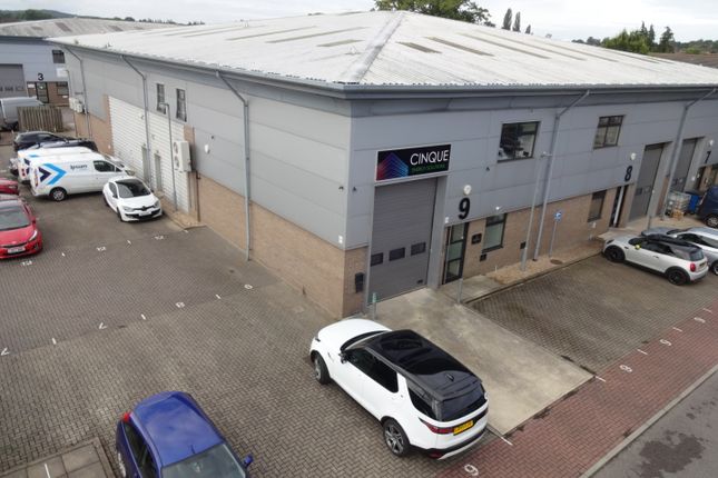 Industrial to let in North Lane, Aldershot