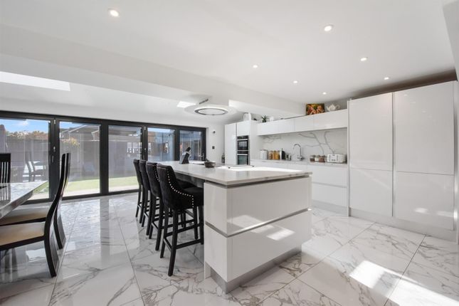10, Port Close, Maidstone photo 3