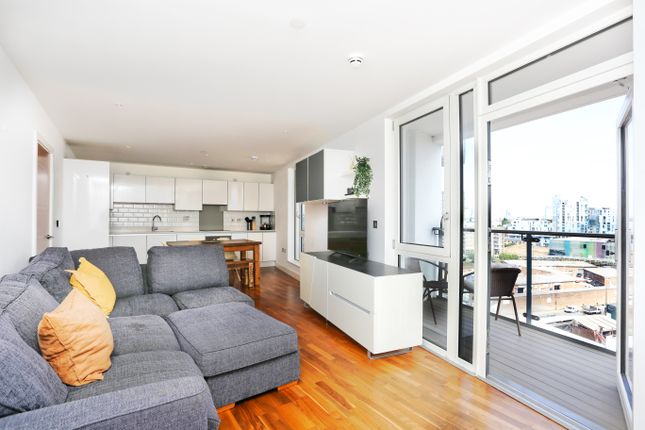 2-bed flat on 168, Bellville House, John Donne Way, London, £465,000