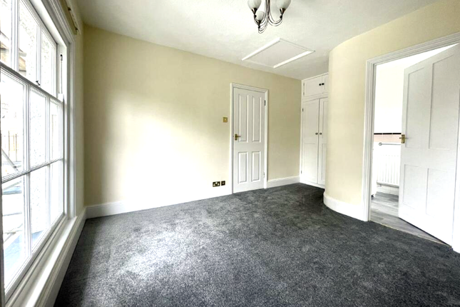 45, Ryde photo 4