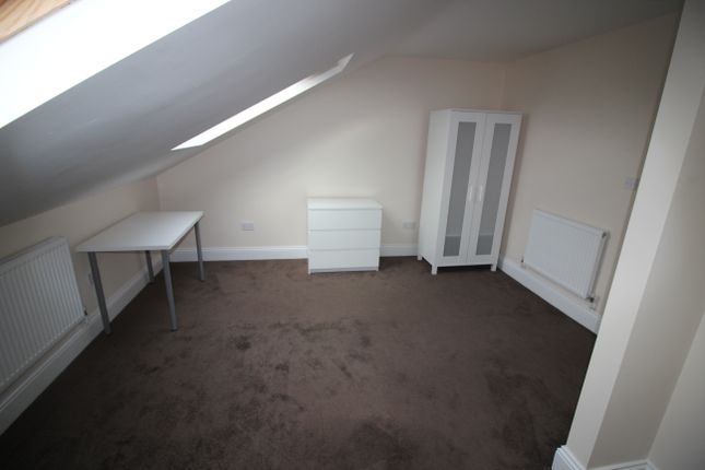 Terraced house to rent in Victoria Street, Newcastle Upon Tyne