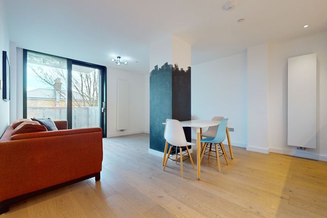 Thumbnail Duplex to rent in Highgate Hill, London