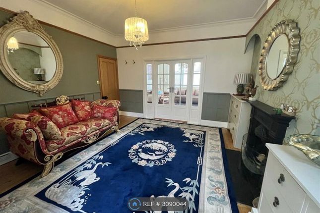 Knutsford Road, Alderley Edge photo 4