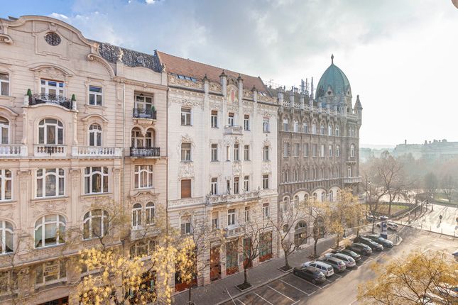 Apartment for sale in Aulich Street, Budapest, Hungary