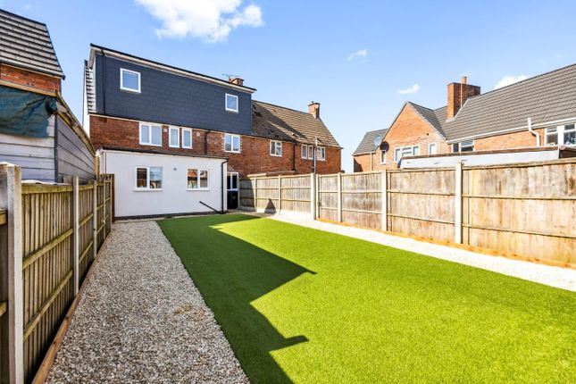 Spacious And Well-Maintained Garden Area, Perfect ...