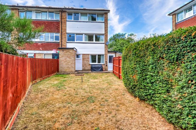 13, Grays Lane, High Wycombe photo 4