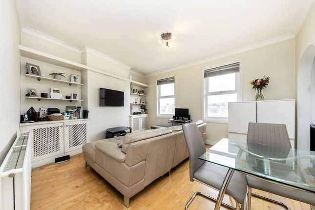 1-bed flat on 44B, Boston Road, London, £250,000