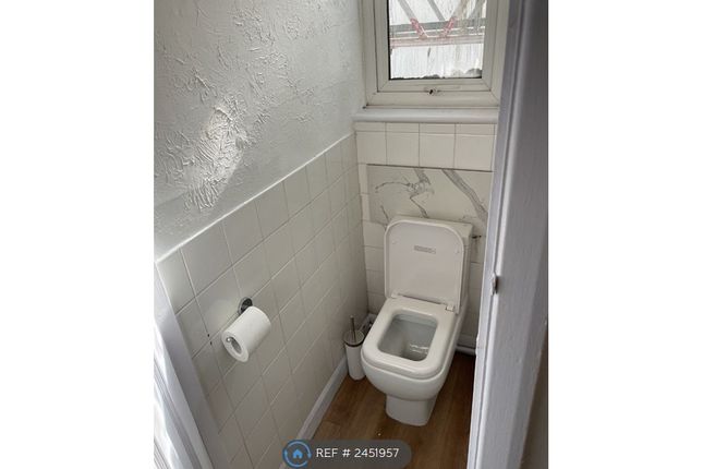 Family Wc