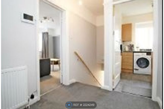 Springfield Close, Stanmore photo 5