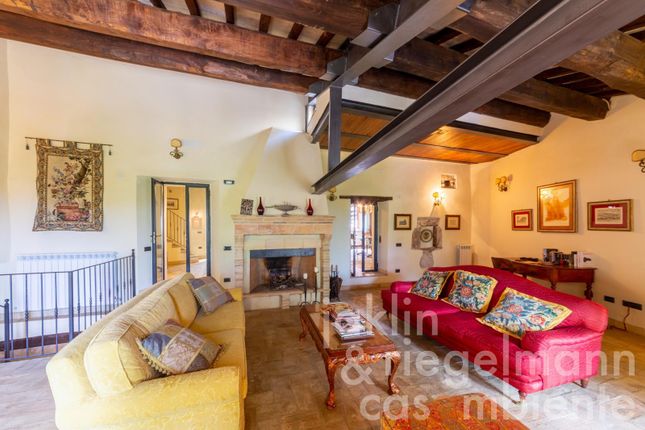 Town house for sale in Italy, Umbria, Perugia, Spoleto
