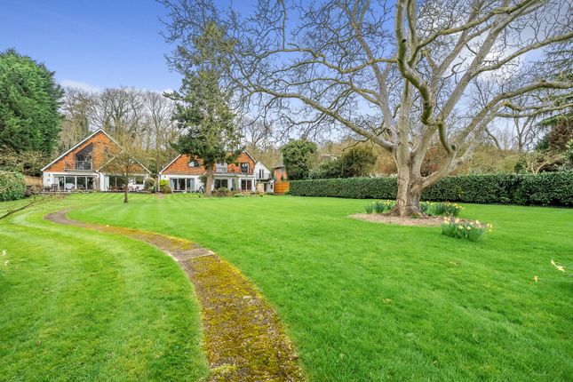 Terraced house for sale in The Warren, Caversham, Reading, Berkshire