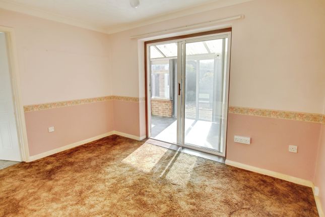 21, Cherrywood Avenue, March photo 4
