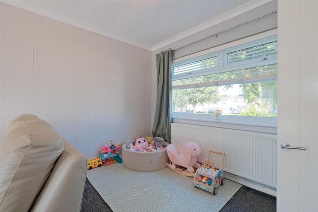 144, Alexander Street, Wishaw photo 4