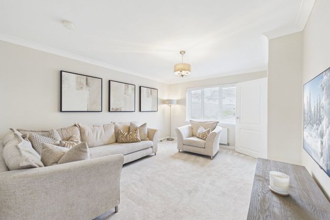 54, Haremoss View, Whitburn photo 4