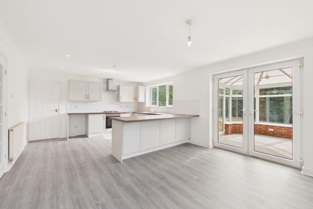 18 Ashdale Park, North Ferriby, East Riding of Yorkshire photo 4