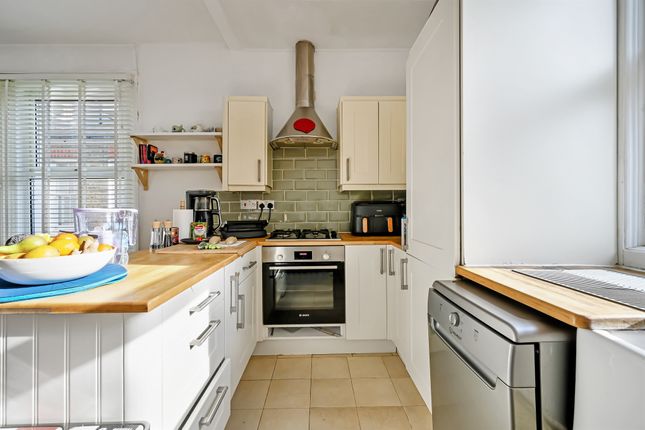 91, Kingsway, London photo 3