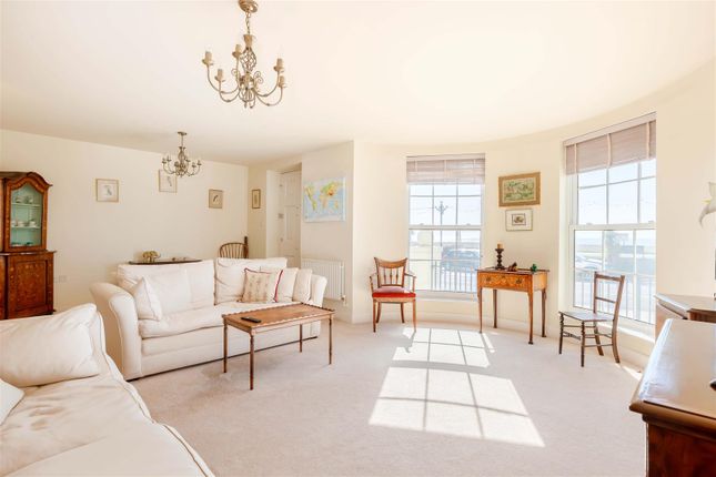 Flat 4, Nautilus, Marine Parade, Worthing photo 4