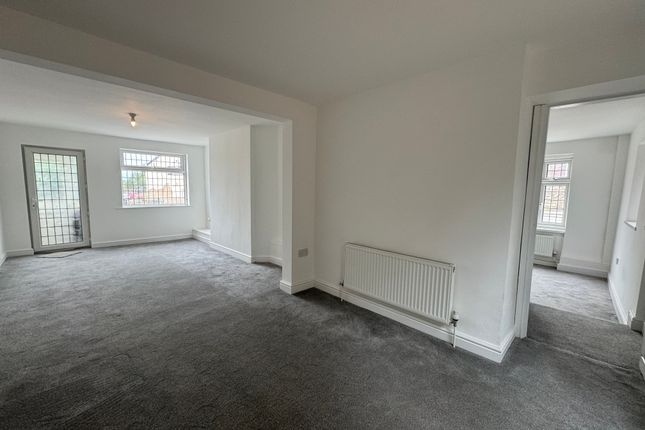 41, Chesterfield photo 5