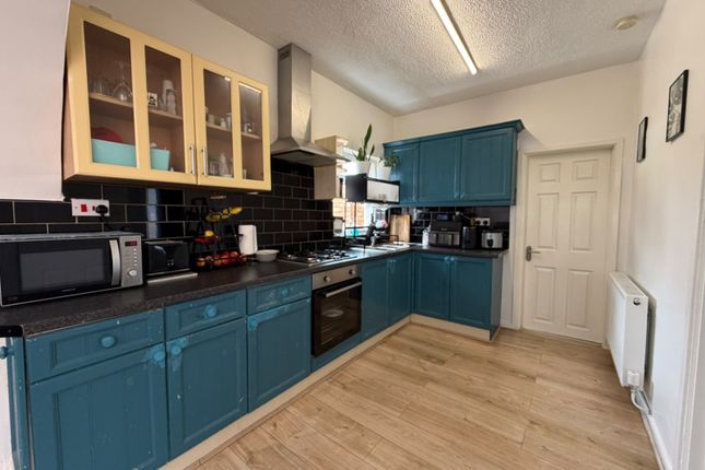 10, Roydene Crescent, Leicester photo 5