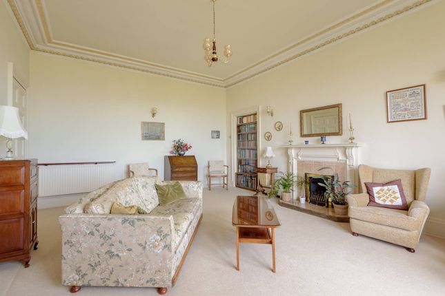 Flat 3, Tusculum, 8, York Road, North Berwick photo 4