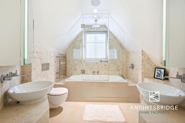 20 Adams Row (19).Jpg