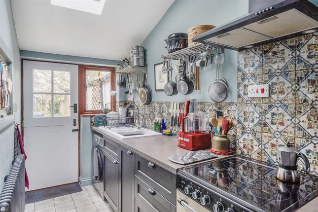 108, North Allington, Dorset photo 4