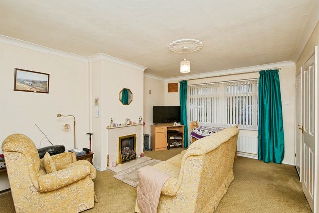 173, Main Road, Alfreton photo 3