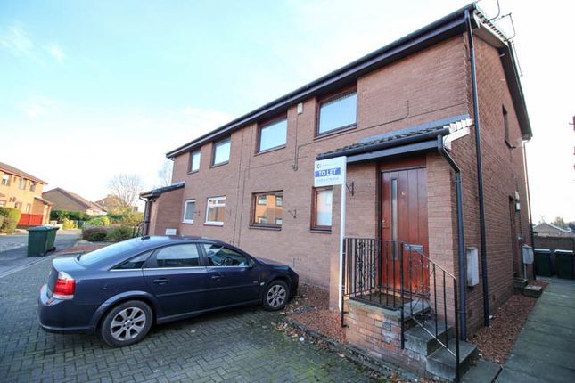 Thumbnail Flat to rent in Bell Court, Grangemouth