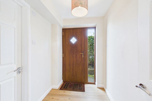 Treetops, Loxwood Road, Horsham photo 4