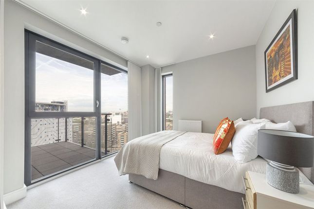 1501, Avalon Point, London photo 4