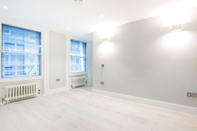 Flat 2, 29A, Carnaby Street, London photo 3