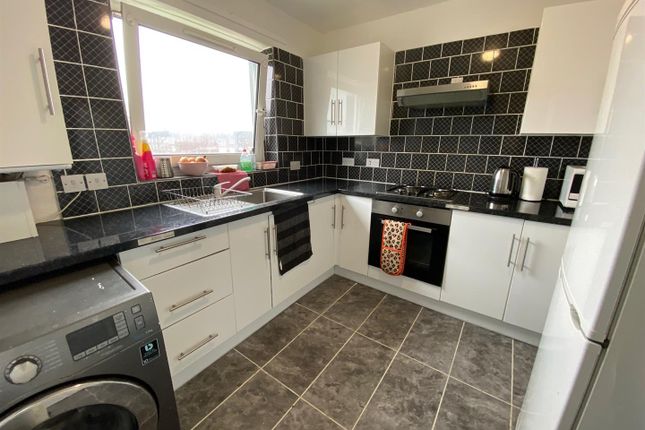 45, Salisbury Road, Dagenham photo 2