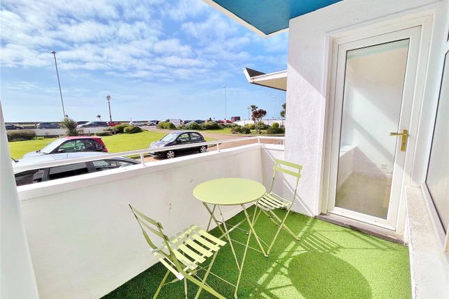 Flat for sale in West Parade, Worthing, West Sussex